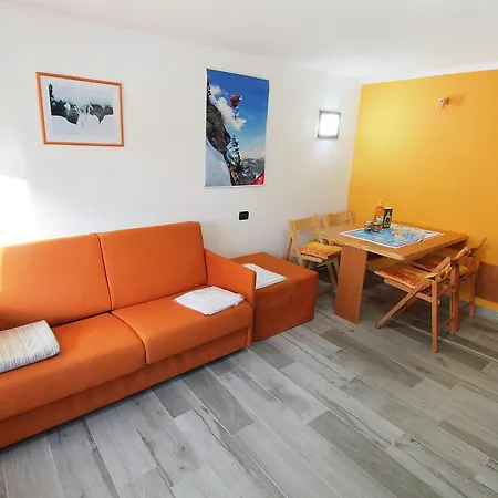 Locazione Turistica Cervinia.3 Breuil-Cervinia